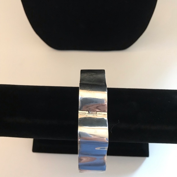 Sterling silver cuff - Picture 6 of 8